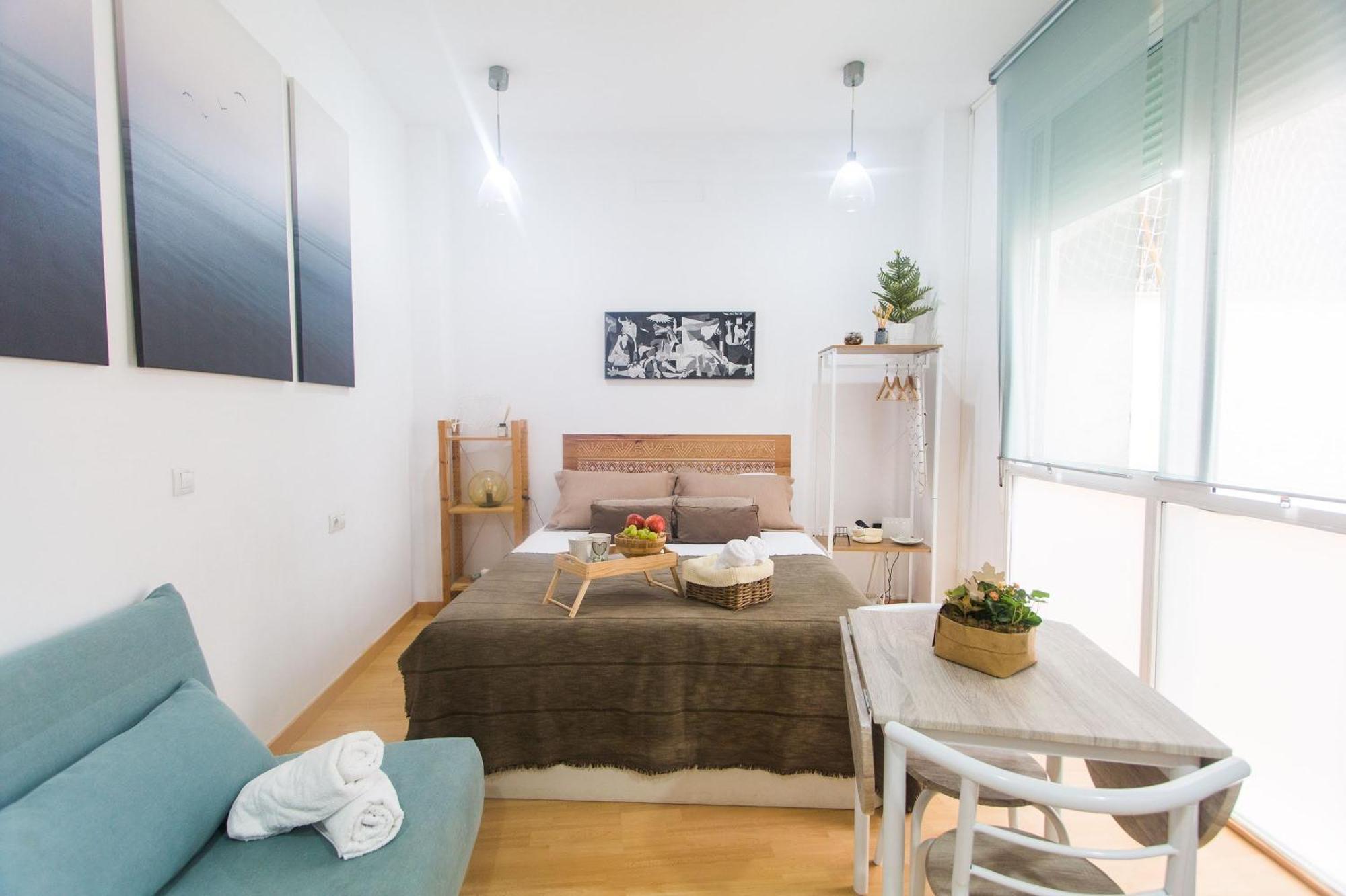 Apartamento Picasso Малага Екстериор снимка