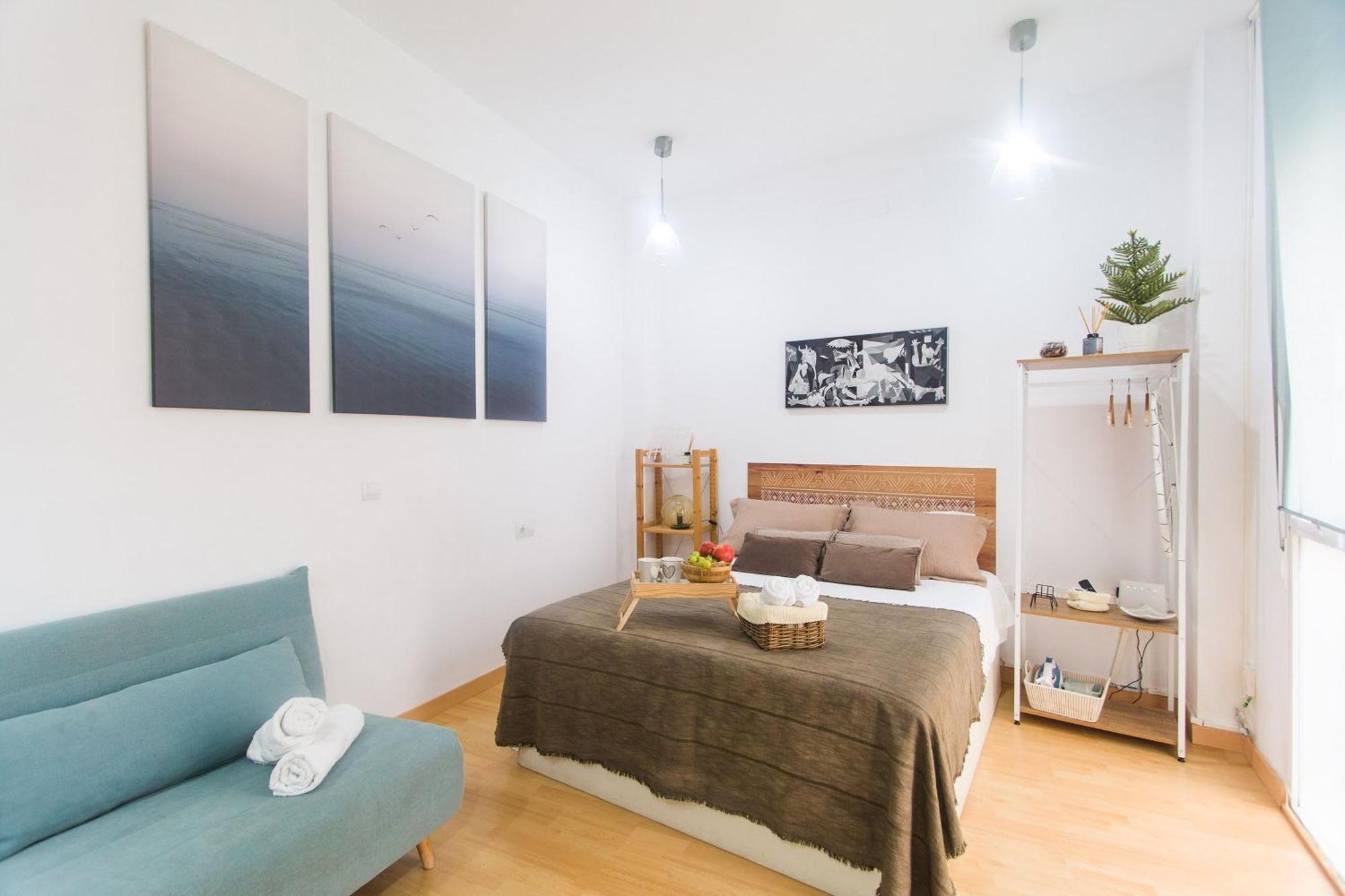 Apartamento Picasso Малага Екстериор снимка